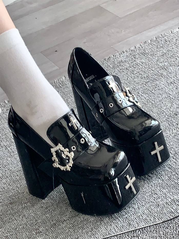 Heel High in Coffin Buckle Gothic with Black Shoes Polished Platform Block 11/13cm