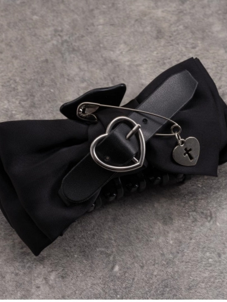 Black with Clip Charm Gothic Bowknot Claw Heart Decorated Buckle