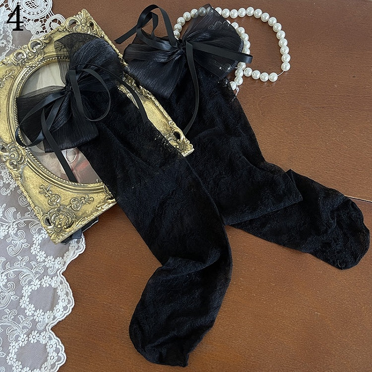 Asymmetrische schwarze Unterknee-Strumpfhose mit floraler Schleife/rosa Netzsocken/schwarze Strümpfe, Musterdesign, Federrosa