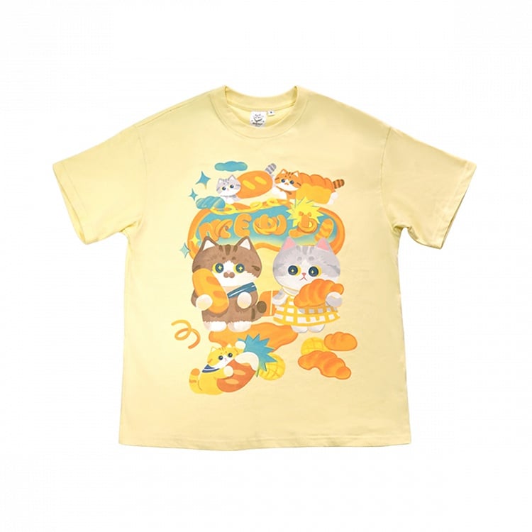 Gelbes T-Shirt mit süßem Kätzchen-Print