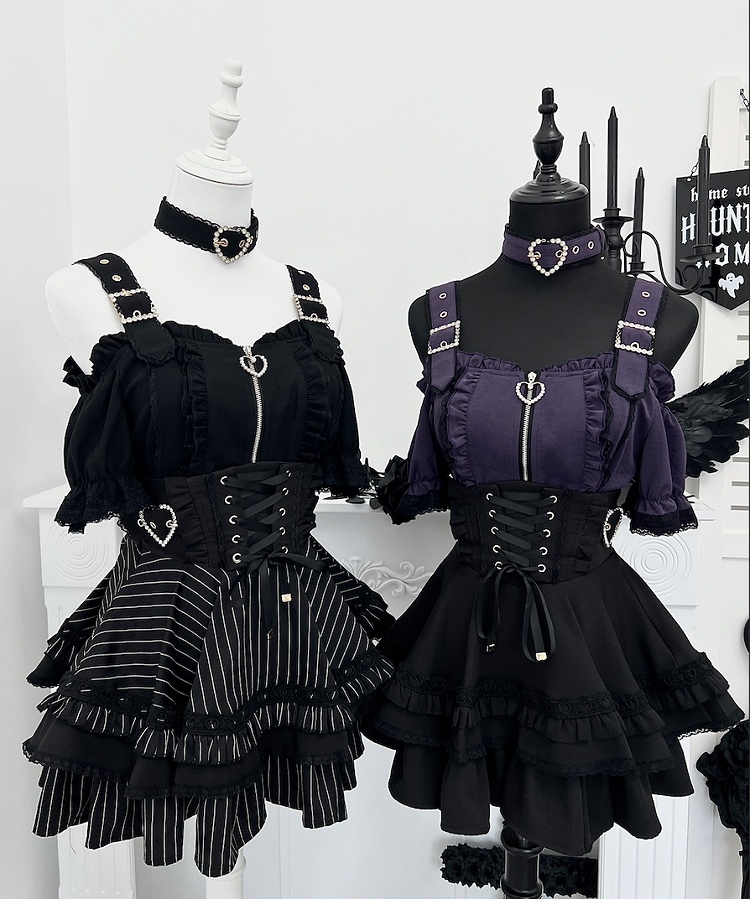 Striped Black Back and Tiered Skirt Jirai Kei Heart Buckles Lace-up Front