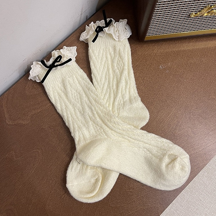Chaussettes mollet à nœud et bordure en dentelle rouge