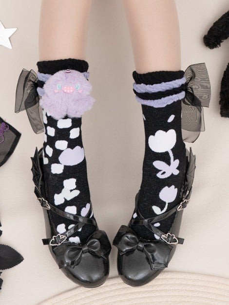 Süße Lolita-Socken mit niedlichem Plüschtier verziert