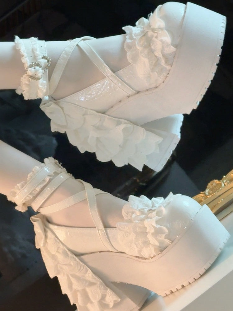 Leather High Gothic Detail PU Heels Block Bow Knotted with White