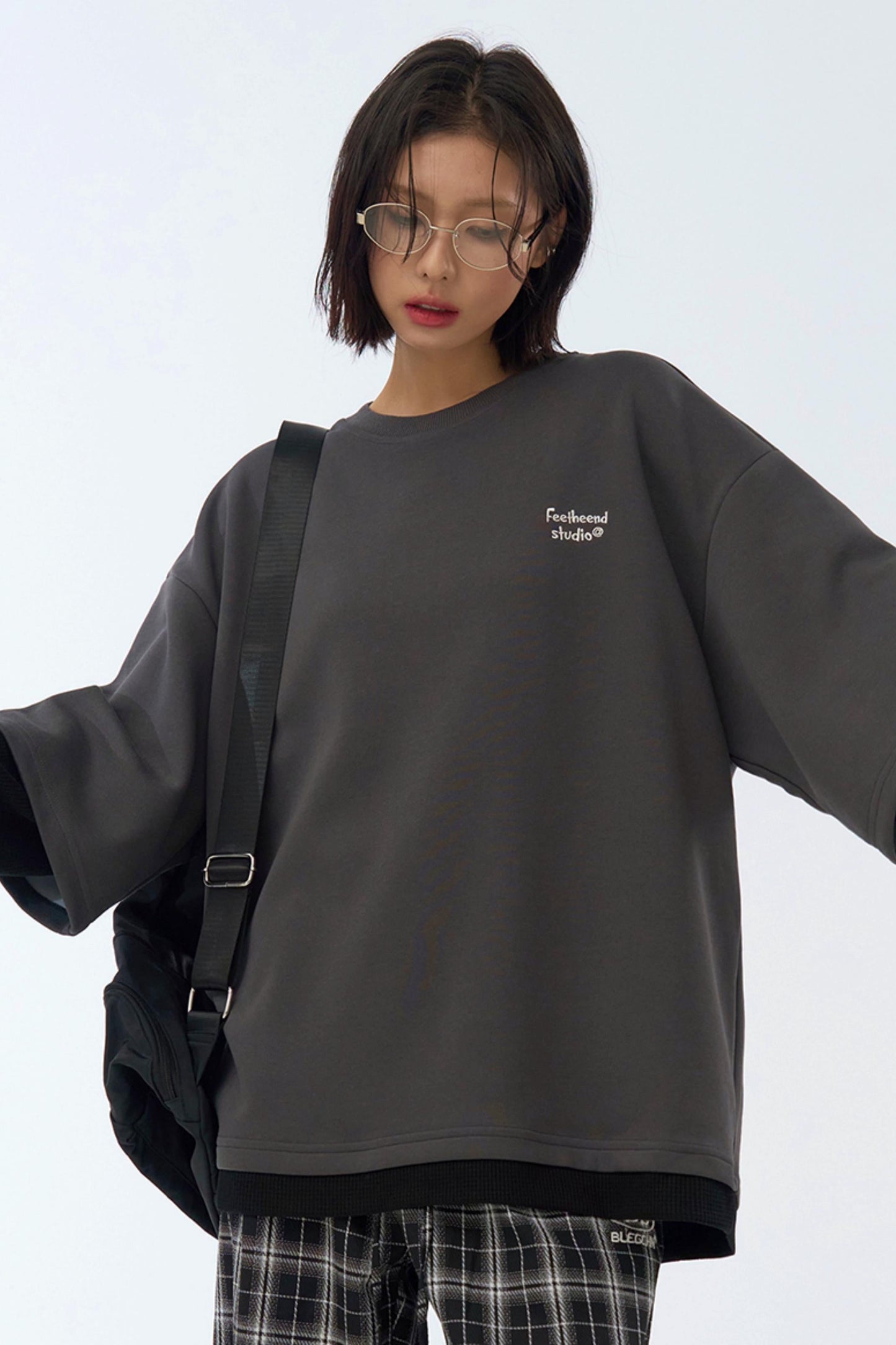Unisex Neck Round Top