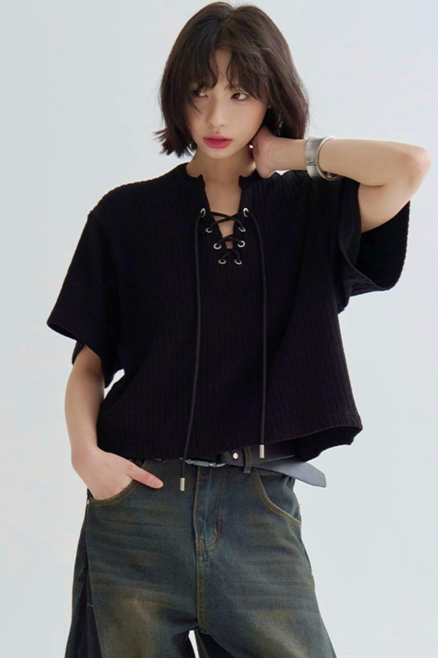 Loose Fit T-Shirt V-Neck Knit