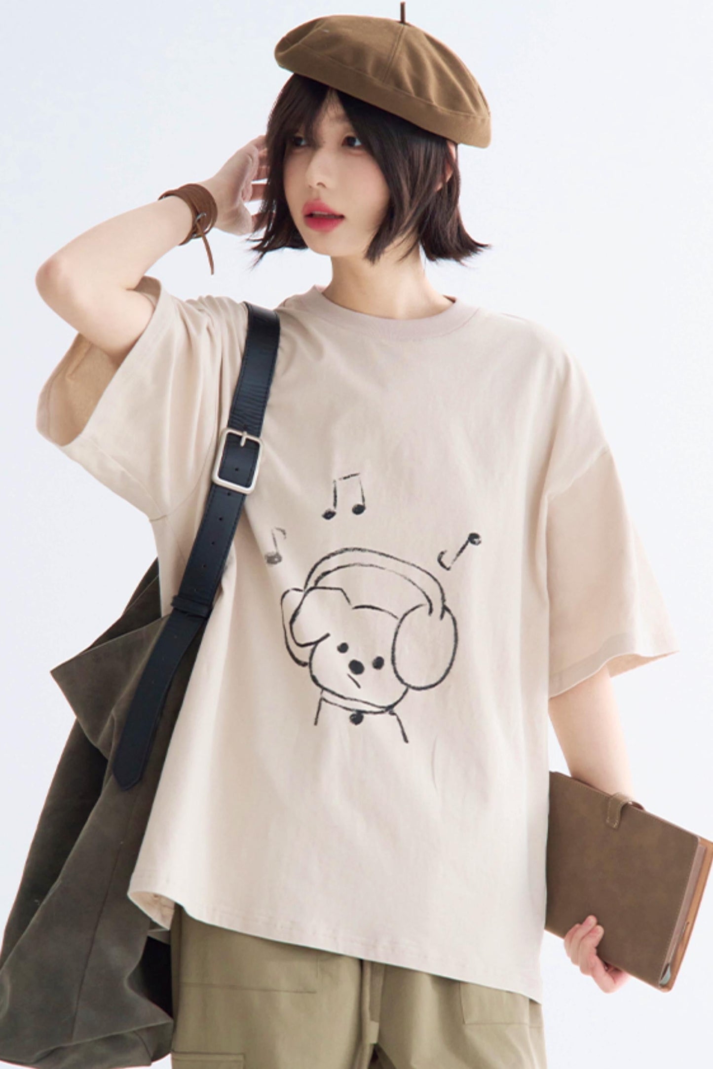 Loose Fit Graphic T-Shirt Puppy