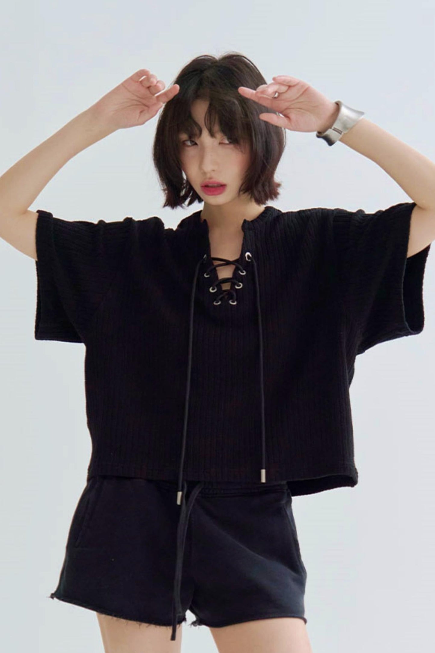 Loose Fit T-Shirt V-Neck Knit
