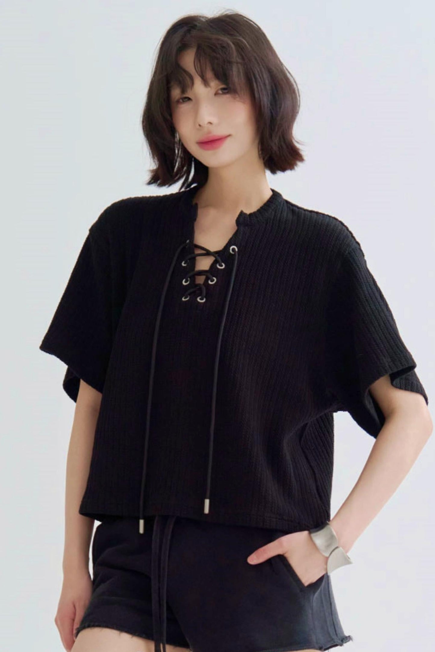 Loose Fit T-Shirt V-Neck Knit