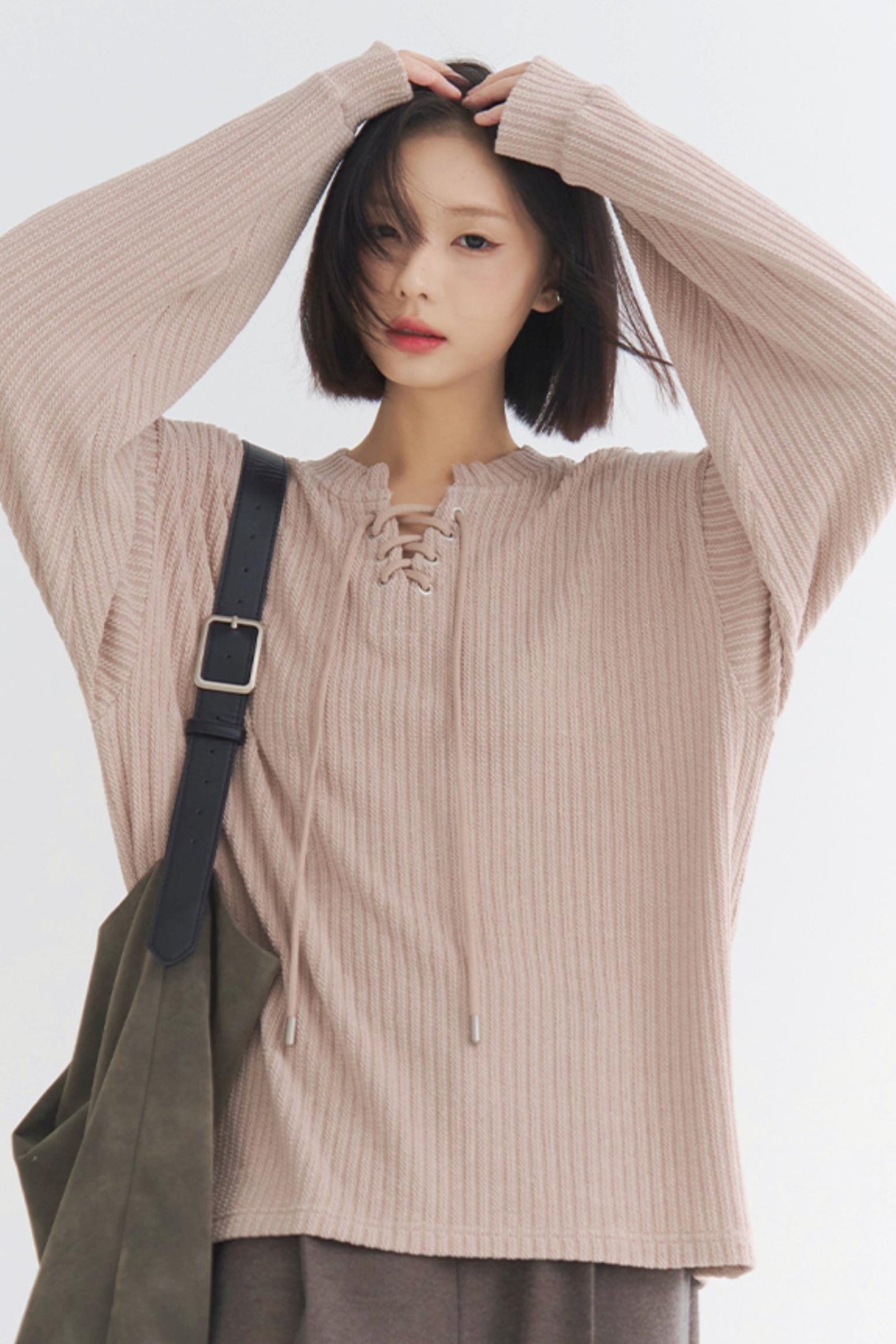 Oversized knit top V-neck