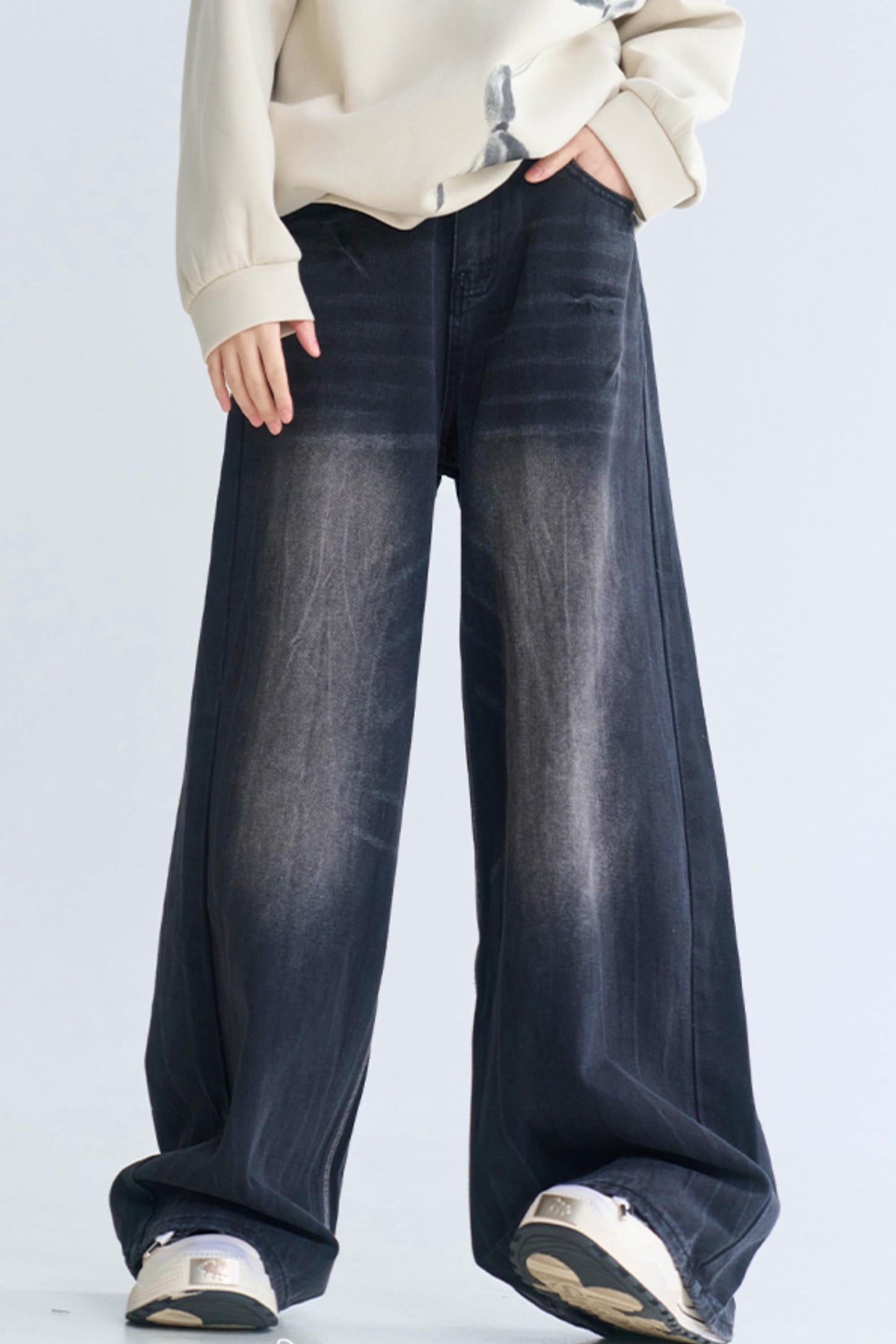 Relaxed Jeans Washed Fit