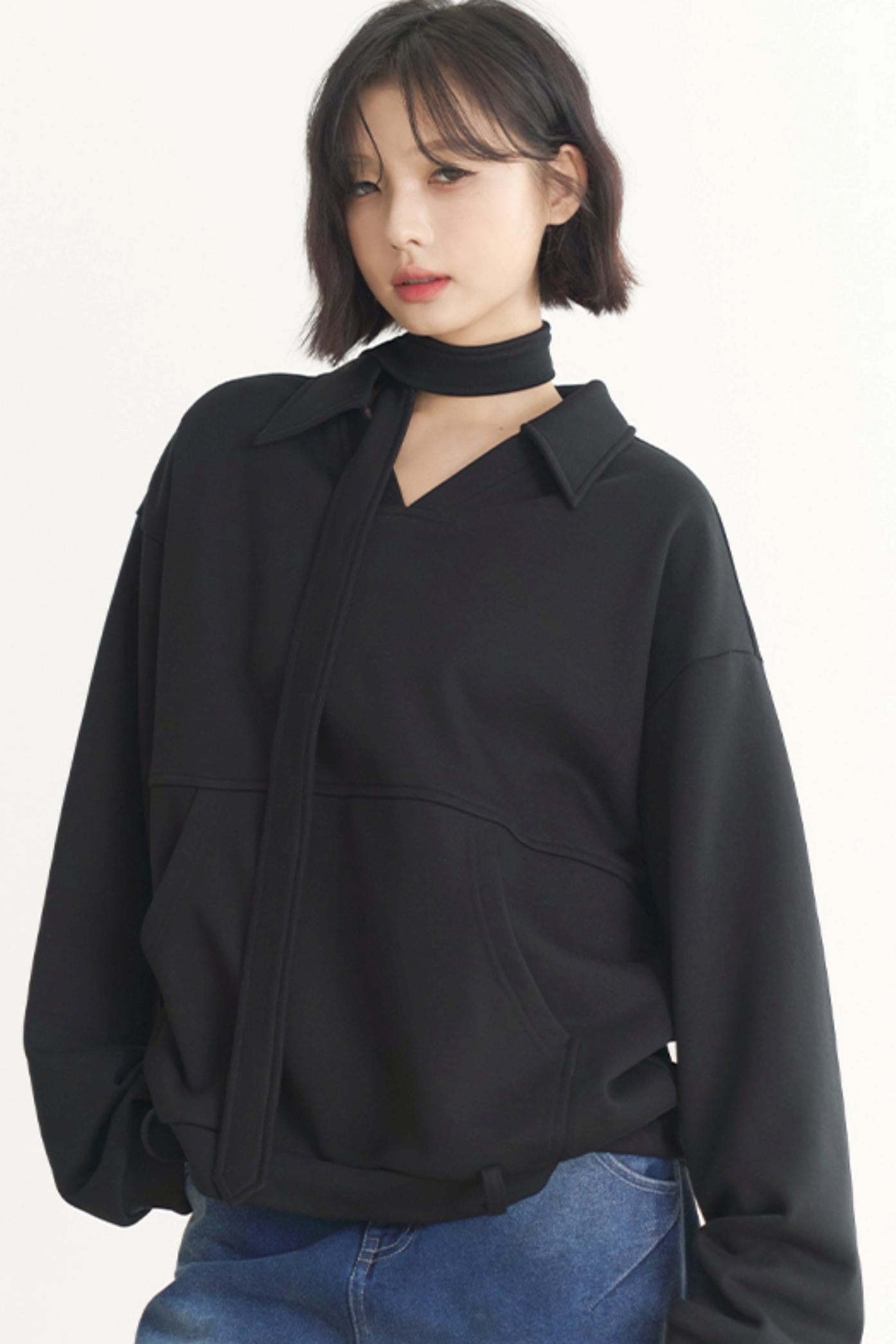 Museum Casual V-Neck Women's 2025 Collection Spring Gravity Pullover