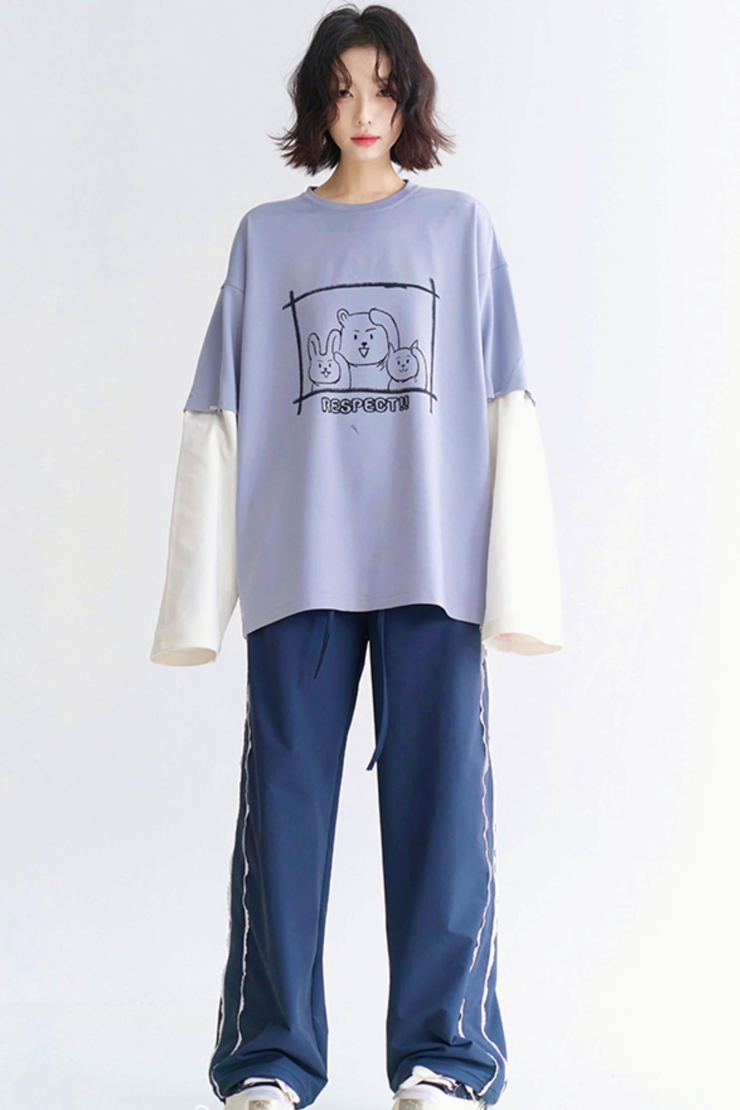 Lockeres T-Shirt mit Rundhalsausschnitt und mehrlagiger Passform