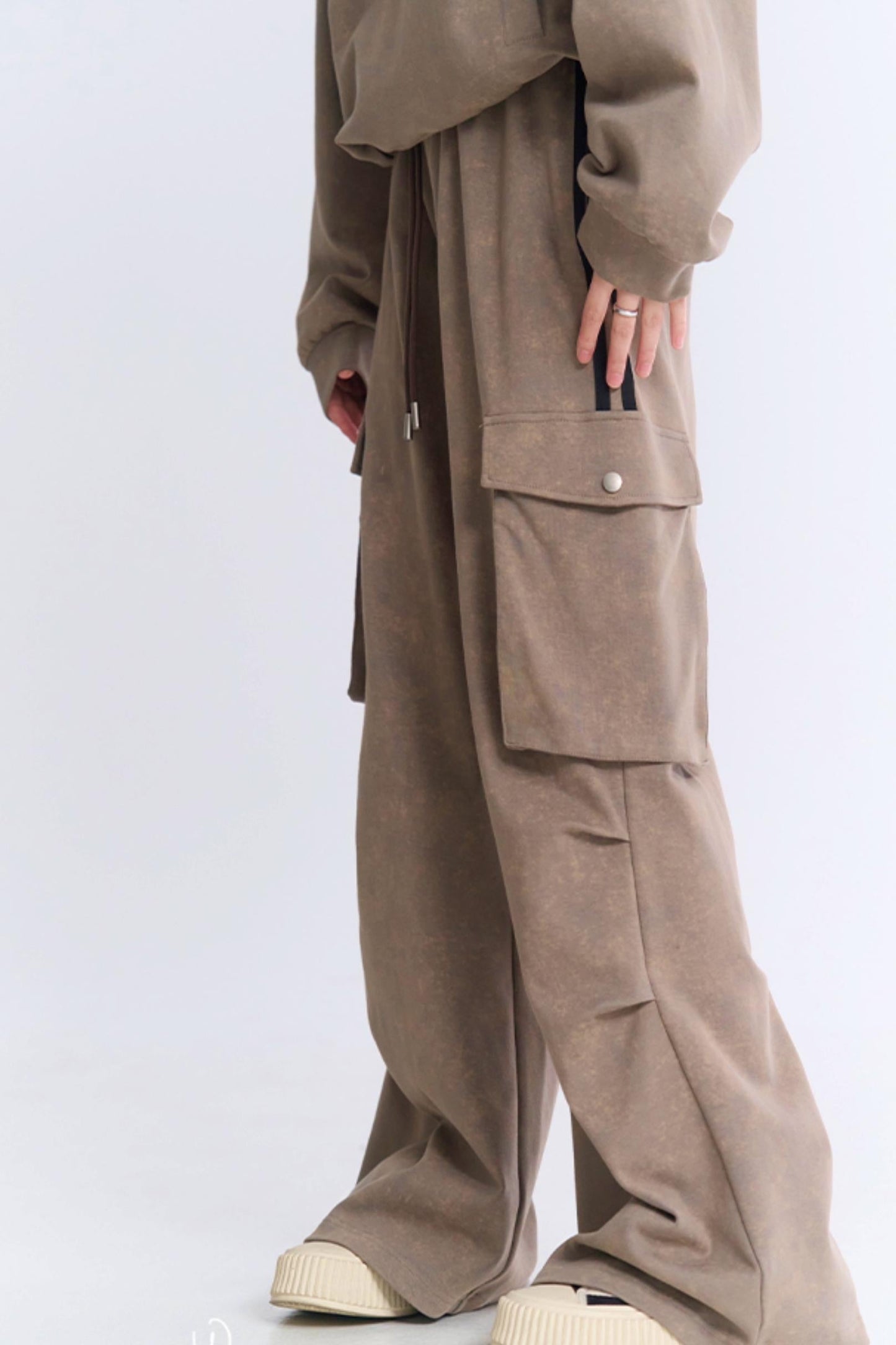 Hose Sweatshirt Cargo-Setup und