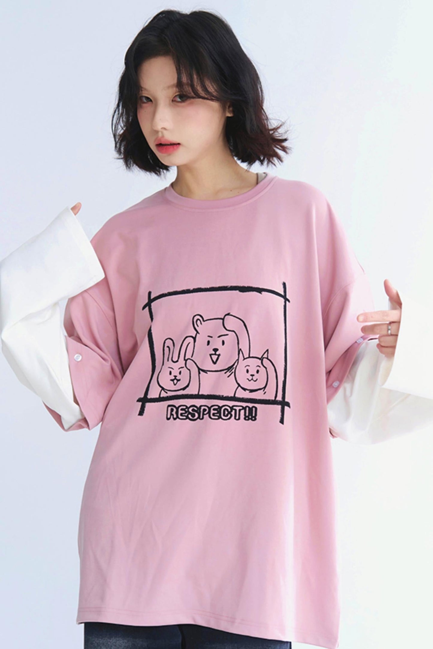 Lockeres T-Shirt mit Rundhalsausschnitt und mehrlagiger Passform