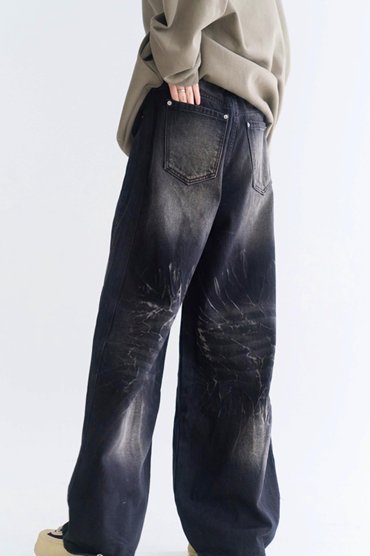 Fit Muse: Vintage Loose Women's Gravity Jeans