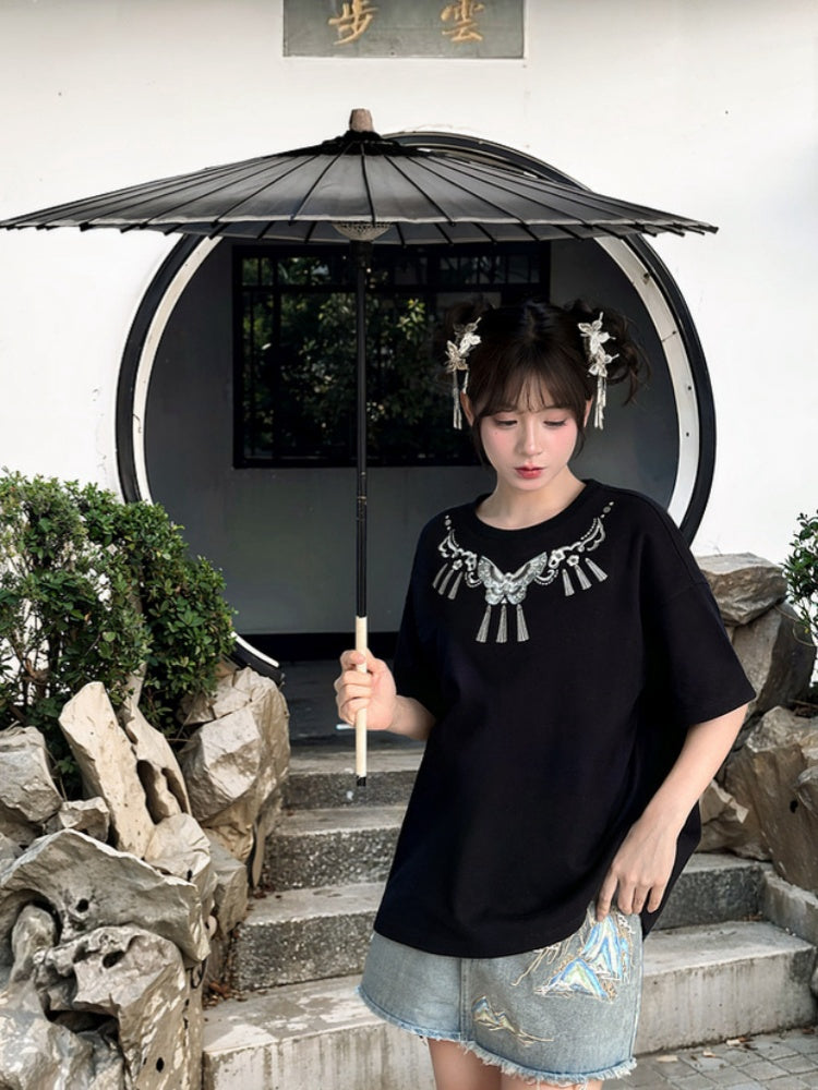 Black Round Butterfly Embroidery Cheongsam Style T-Shirt Neck