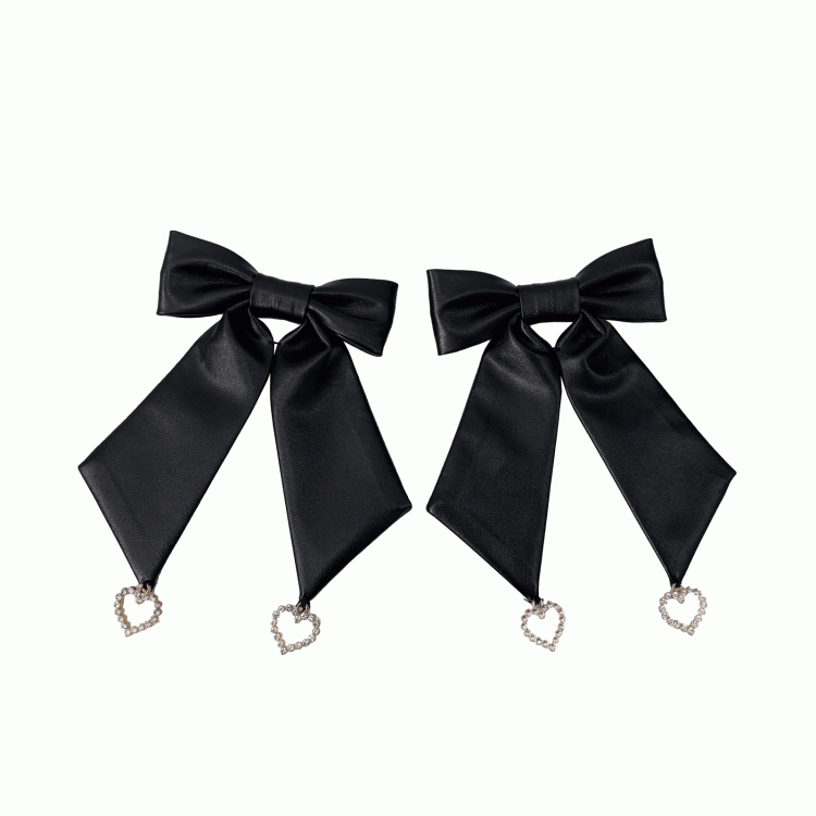 Rockclips mit Schleife und Herzanhänger in Schwarz