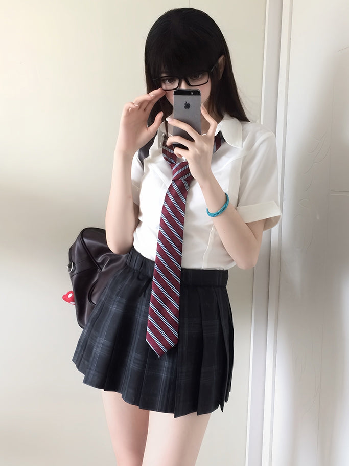 Weiße kurze Uniform im Preppy-Ärmel-Stil, JK-Shirt-Version