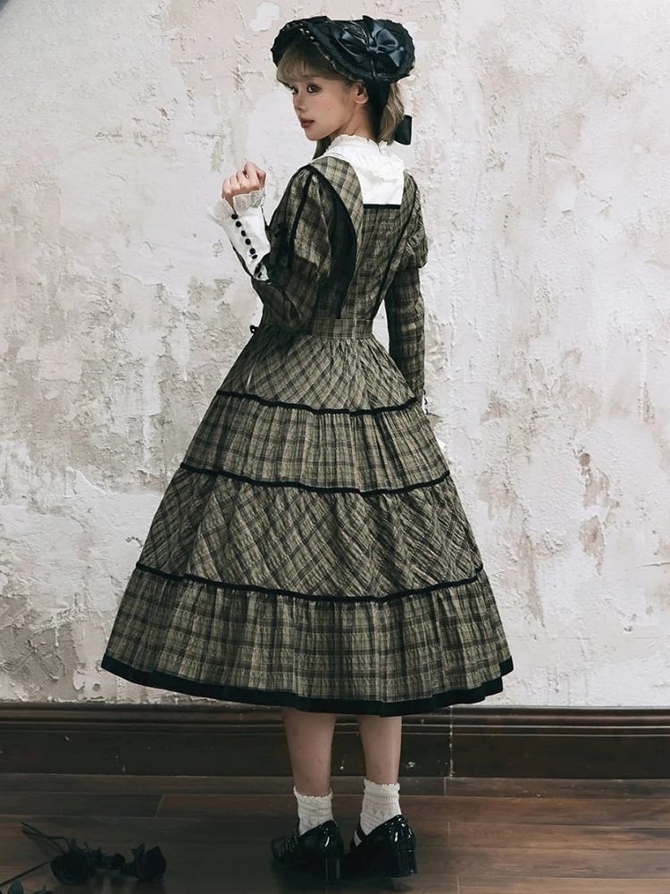 with Sleeves Elegant Classic Plaid Dress and Black Long Neckline Green Piping Lace Lolita