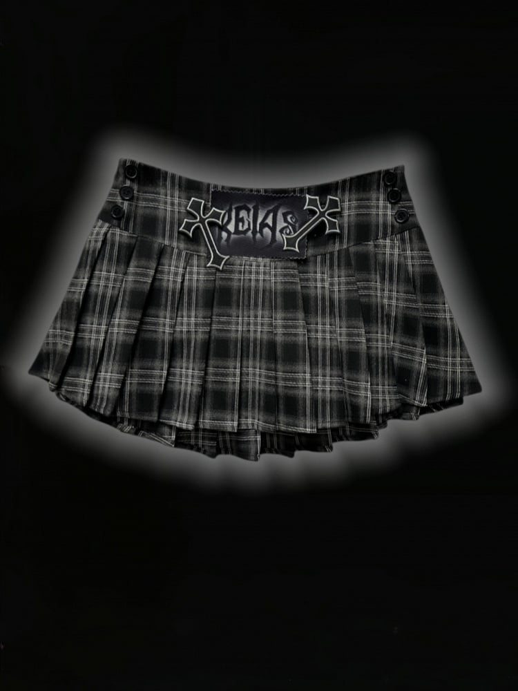 Punk Grey Cross Applique Low Waist Plaid Pleated Mini Skirt with Free Waist Chain