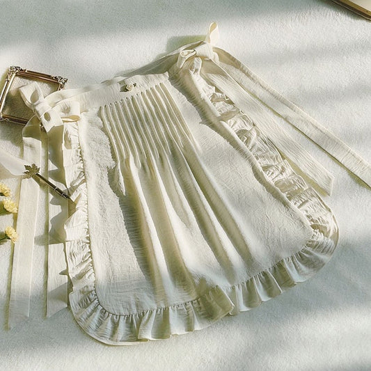 Apron Pleating Beige Details