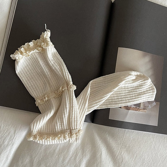 White/Dark Grey Sweet Ruffled Cuff Calf Socks