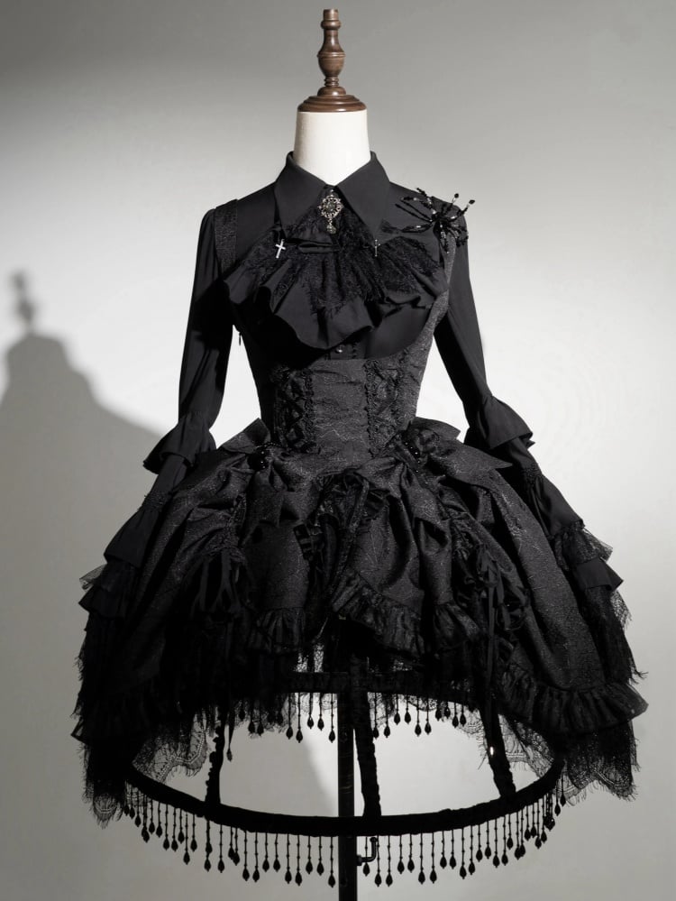 Schwarzes Gothic-Lolita-Kleid aus Kuro-Spinnennetzstoff mit Kordelzug am Saum unter der Brust