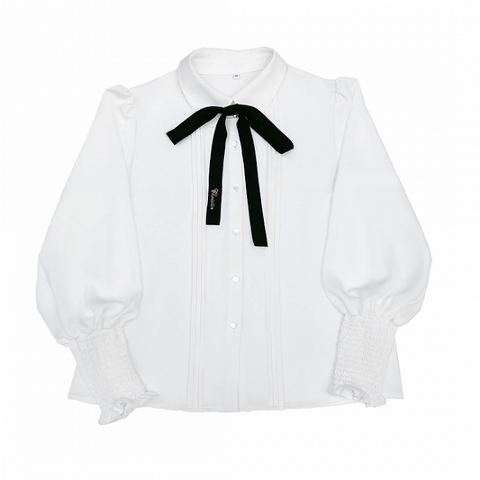 Chiffonbluse mit Bischofsärmeln und Plisseekragen in Weiß