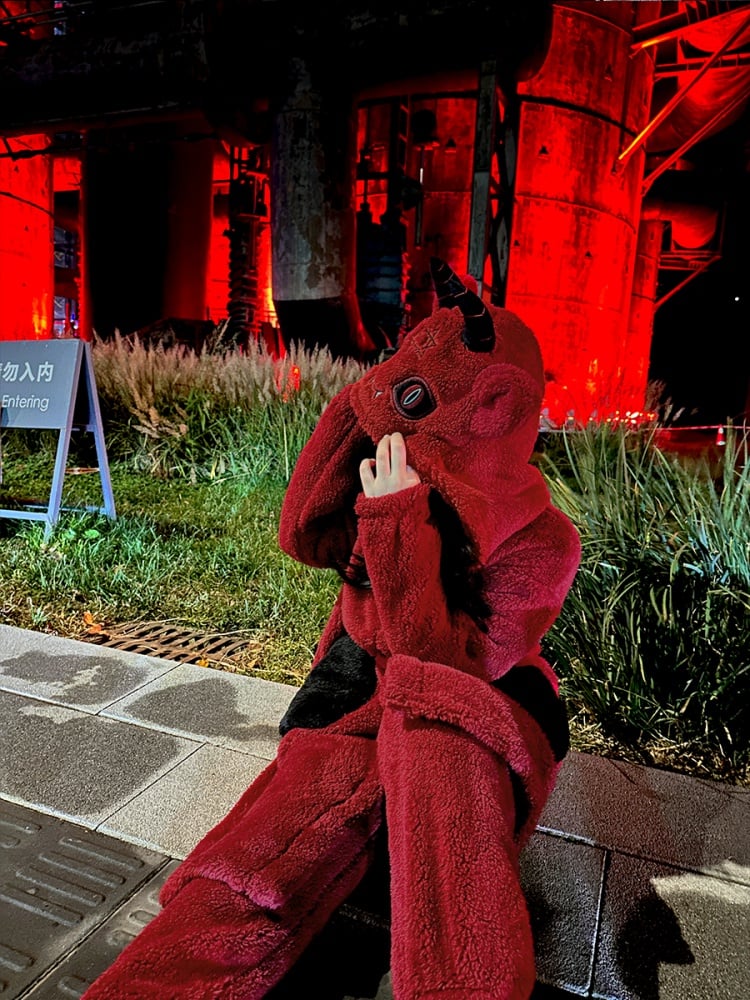 Red Devil Gothic Winter Plüsch Pyjama Nachthemd