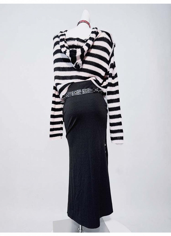 Black Punk Ring Stud Pin Detail Thigh-high Slit Mermaid Skirt with Buckle Belt