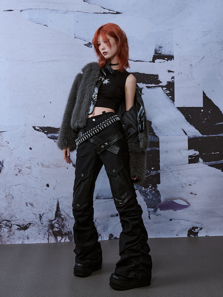 Patches Gürtel Schwarze Punk-Jeans mit PU-Kniebesatz