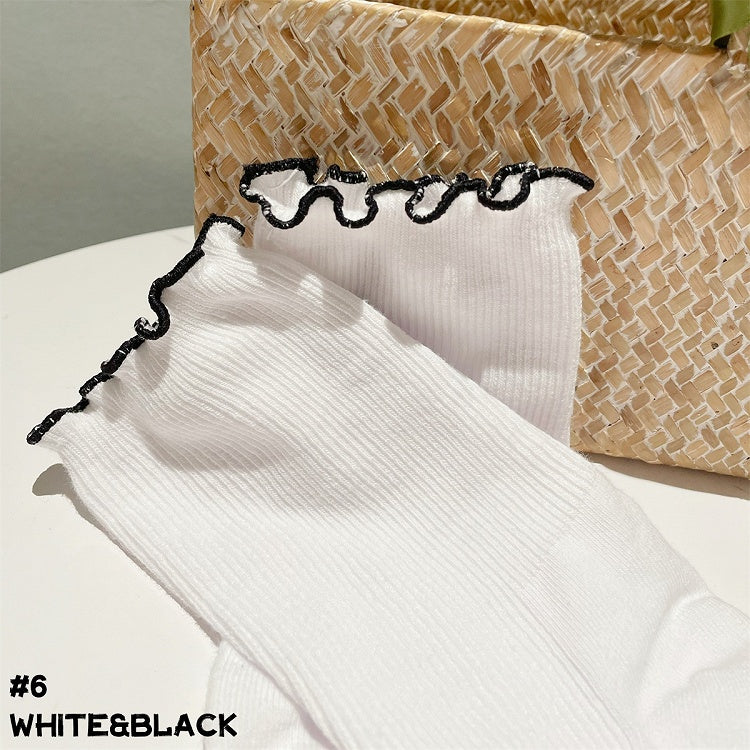 Ruffled Contrast Trim Lolita Ankle Socks