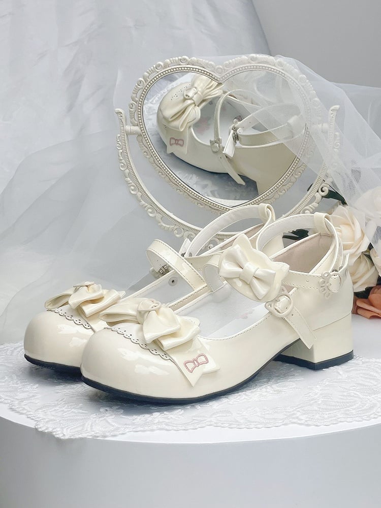 Aprikosenfarbene Lolita Mary Janes mit Schleife und katzenförmigem Schnallenriemen und Blockabsatz