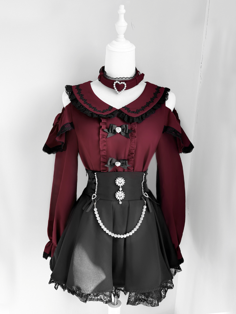 Jirai Kei Peter Pan Collar Cutout Shoulder Contrast Detachable Choker Trim Blouse Black with Wine Red Design Lace