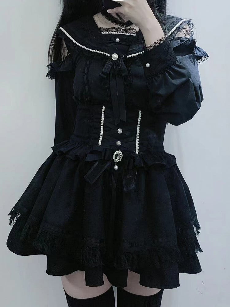 Pendant Trim Blouse Lace with Jirai Kei Black/White Sailor Collar Cutout Choker Shoulder Heart
