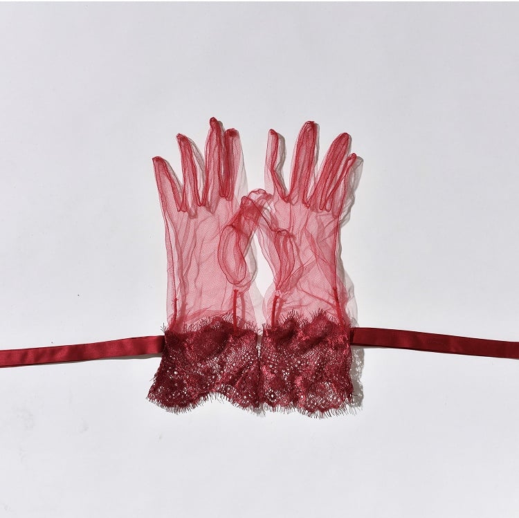 Black / Gloves White Purple Red