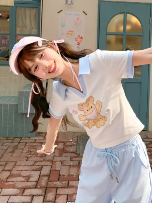 Version Bear Print Apple and Heart Buttons T-Shirt V-neck White Short