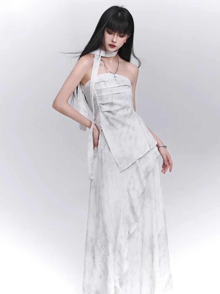 Off-white Side Strapless Top / Elastic Waist Scarf Slit with