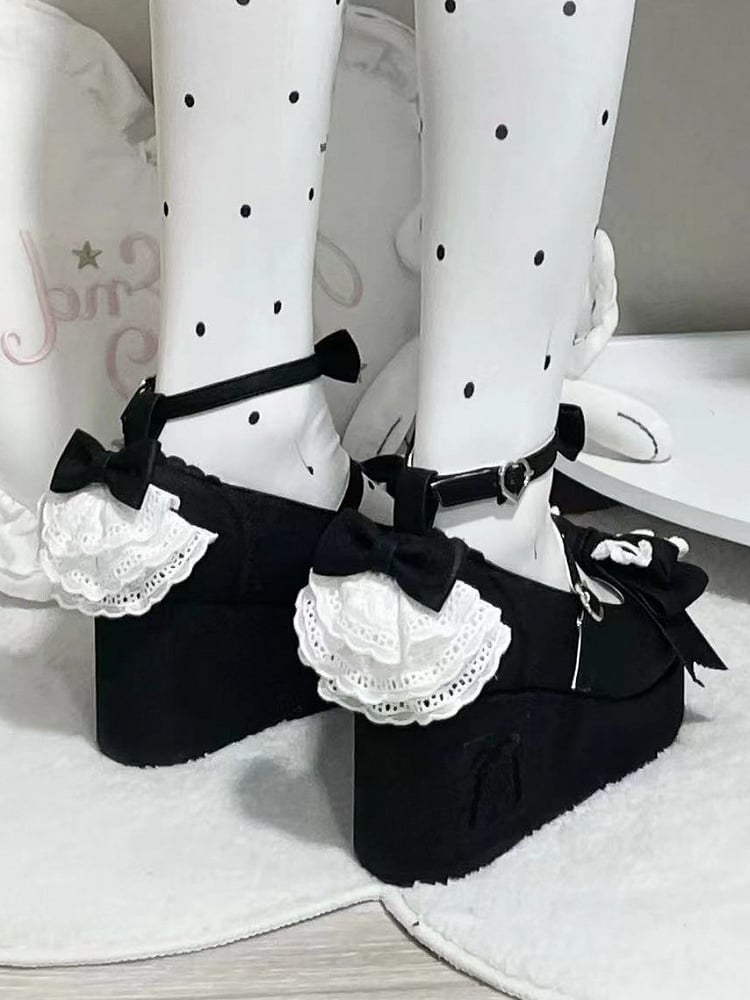 - Platforms Black Bow-Embroidered Heel Sweet Lolita