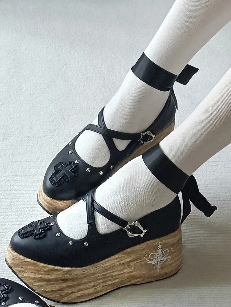 Cross Gothic Black Heel Applique 7cm and Platform Shoes with Lace-up Ankle