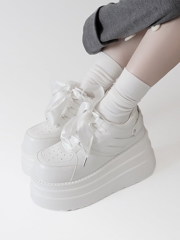 Schnür-Sneakers Kei Plateau Weiß mit Verschluss Jirai PU Design