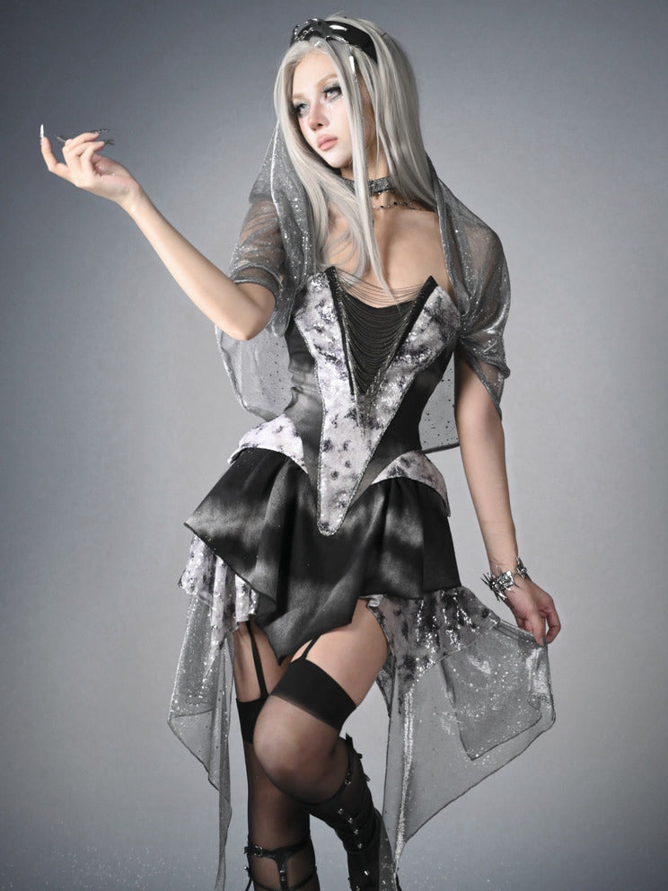 Futuristic Black Basque Waist Metal Y3K Hooded Dress Handkerchief Hem Chains Cyberpunk Fashion Front