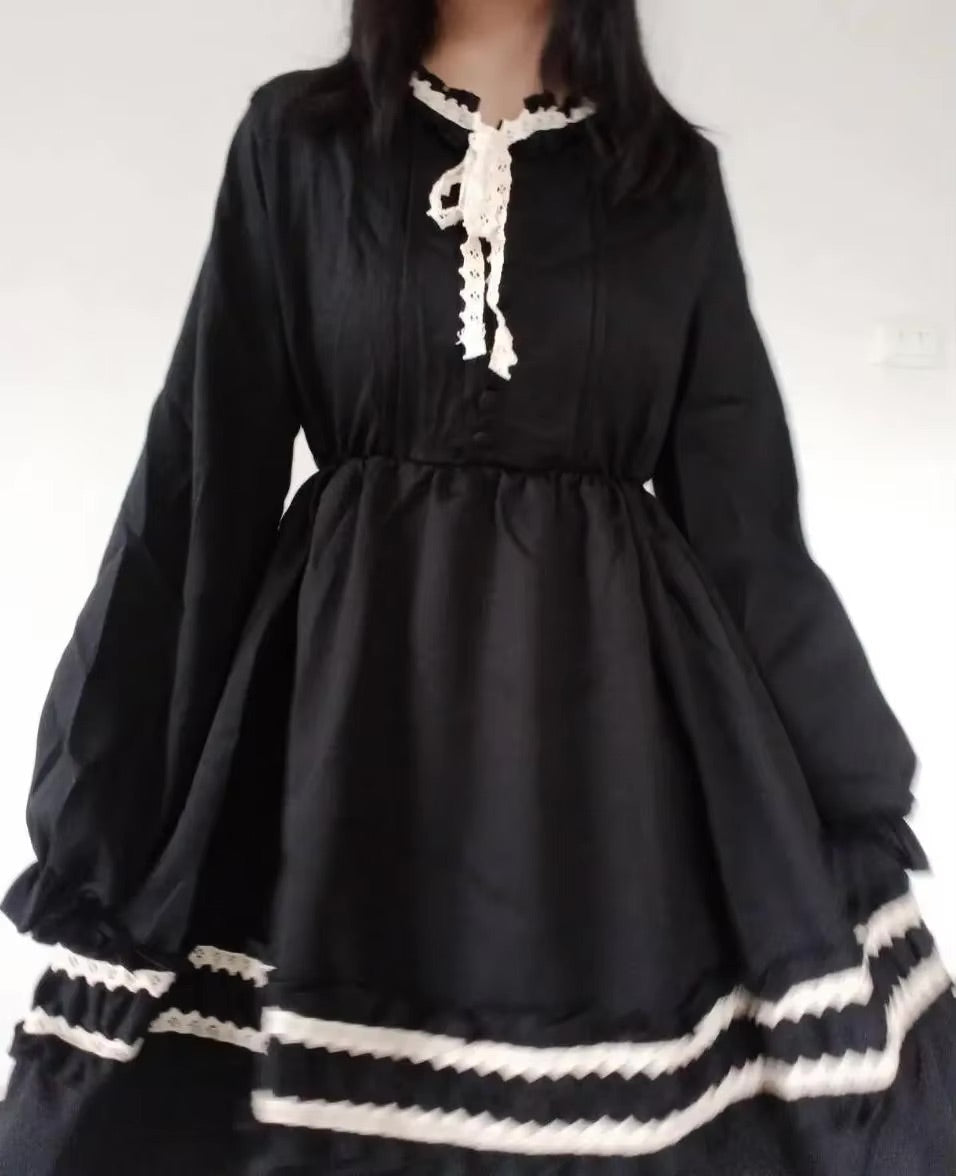 Robe noire Dark Academia