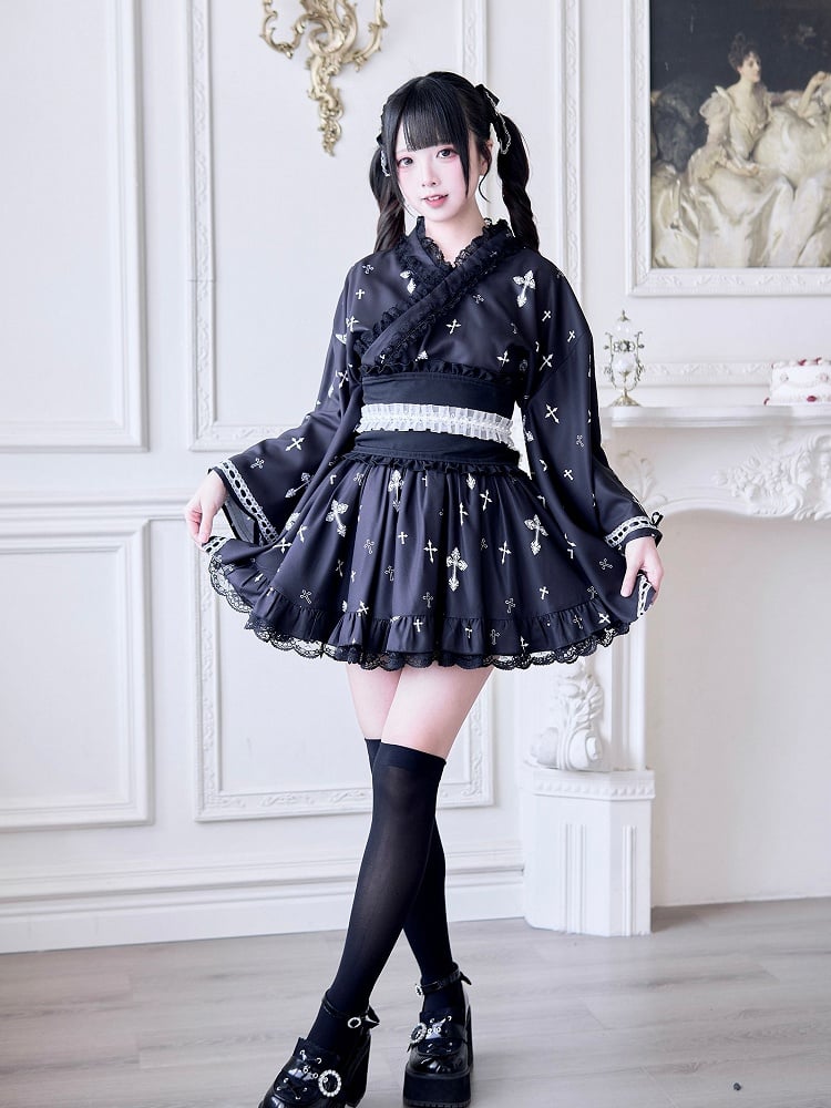 Belt and Back Big Black Hem Black/White with Corset Bow Ruffle