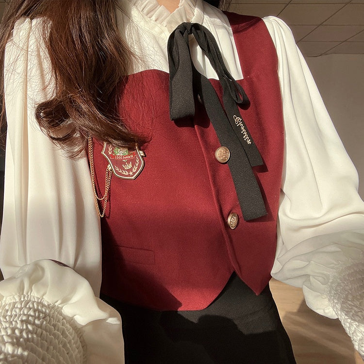 Elegante Weste mit goldfarbener Knopfleiste Rot Weiß /