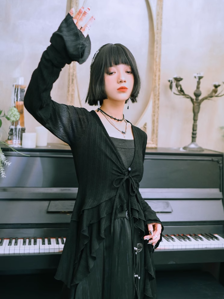 Sleeves Hem Style Asymmetrical Black Layered Cardigan Knitted Cheongsam Bell