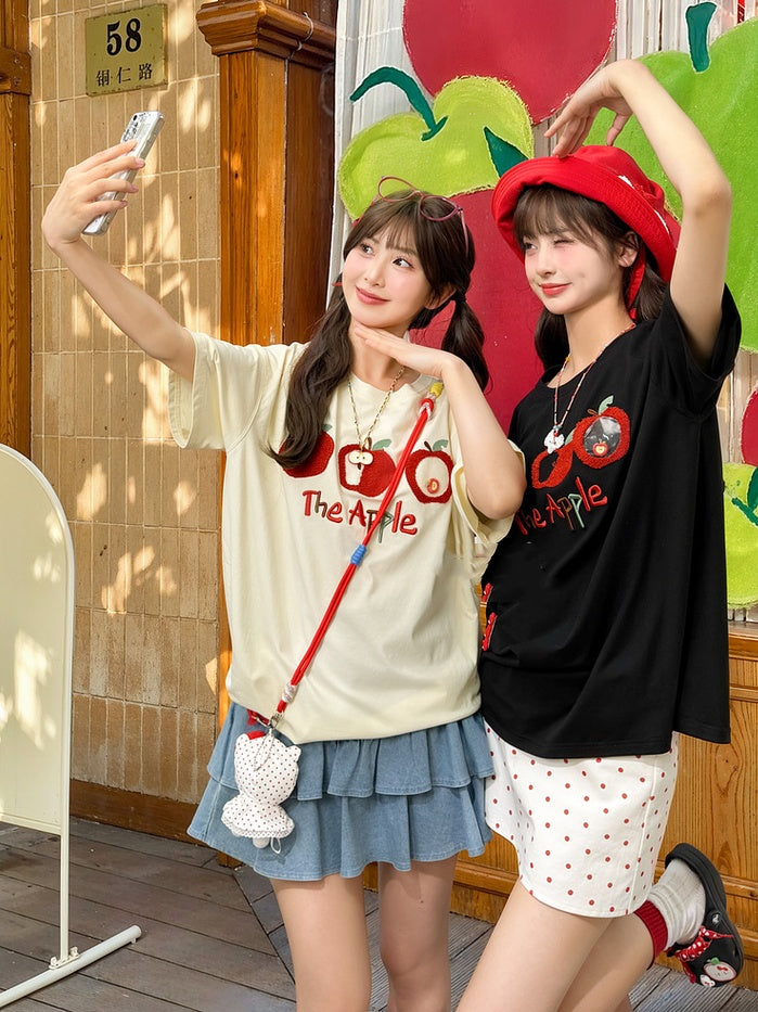 T-Shirt Apricot/Black Round Neck Apple Embroidery Loose