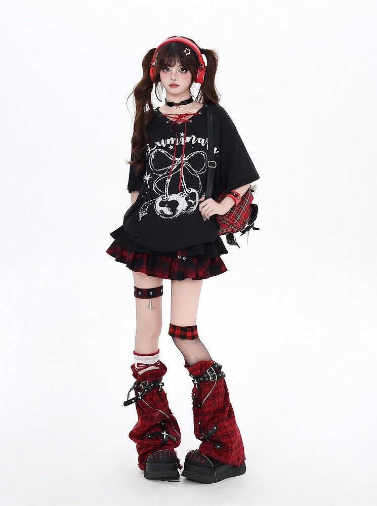 Print T-Shirt with V-Neck Lace-up Neckline Black/White Cherry Detail