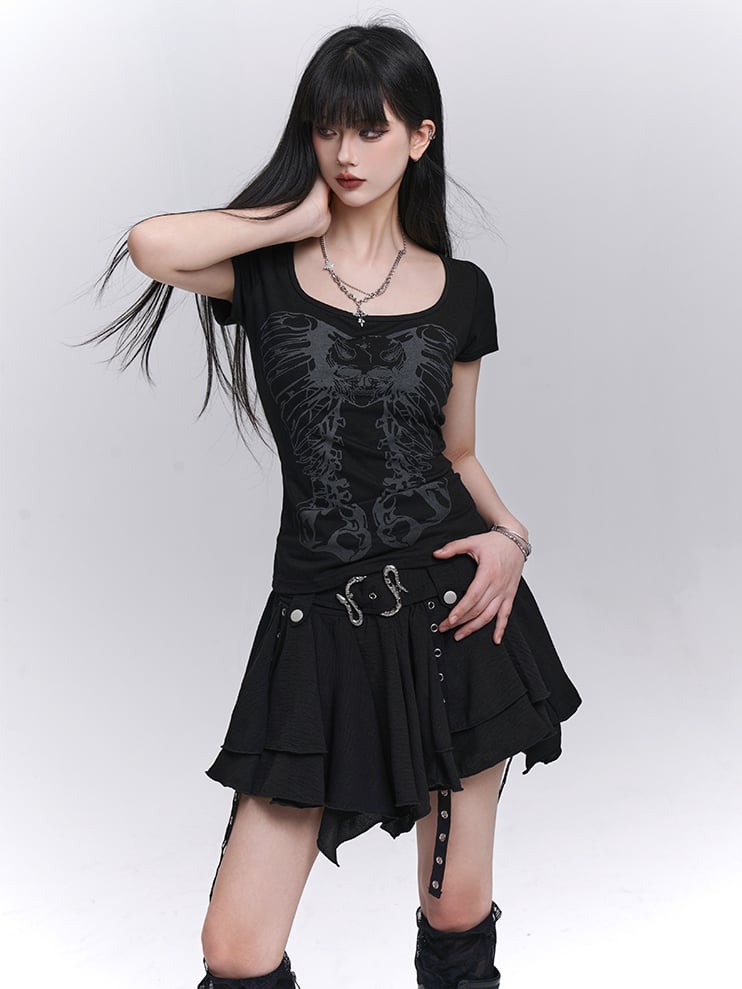 Asymmetrical Hem Tiered Skirt with Black Serpentine Belt